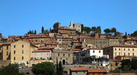 Gordiano Lupi - Campiglia Marittima